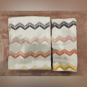 Bath and Hand towel set